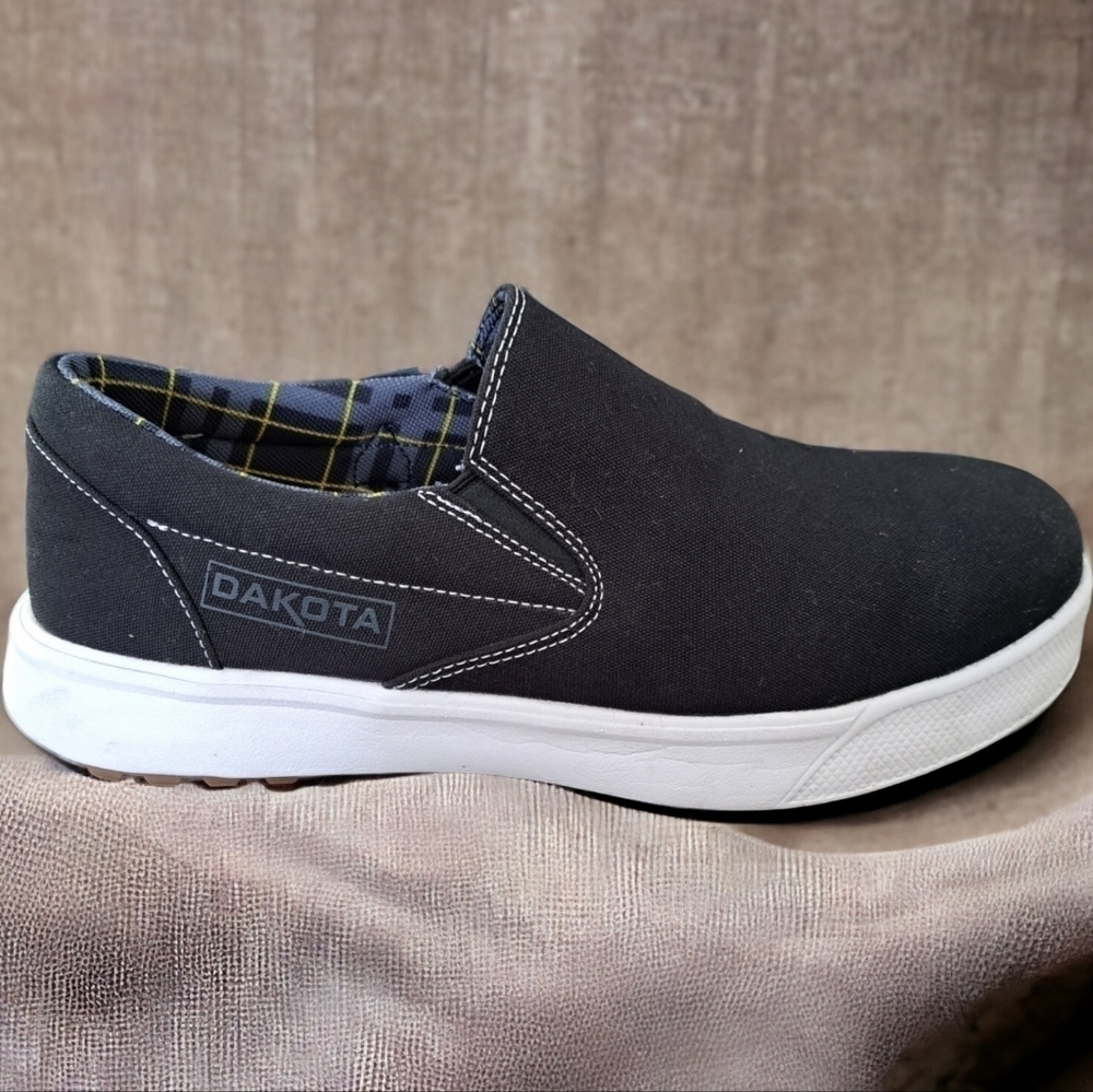 Dakota canvas upper men's loafers Size 10 black men shoes